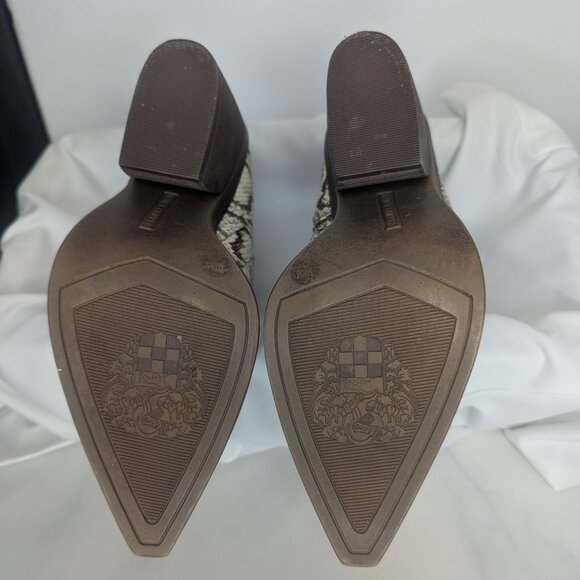 Vince Camuto Gradina Reptile Snake Print Booties - Picture 3 of 5